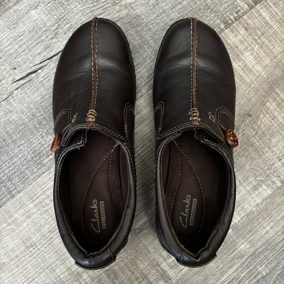 Clarks Collection Ashland Glow, Brown Leather Loafer, EUC - Picture 7 of 12